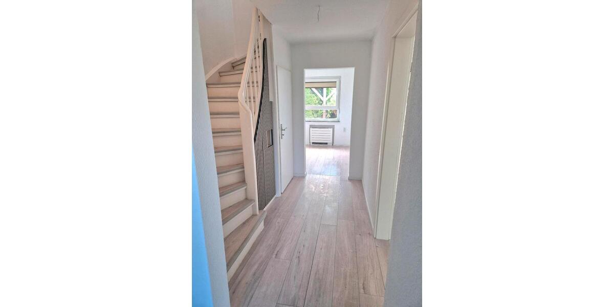 Reihenhaus Sarstedt - 4 Zimmer, 87 m&sup2;, 255.000&euro; | Angebot:26758557