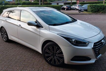 Hyundai i40 184.000 km 7.400 &euro; Pattensen 30982