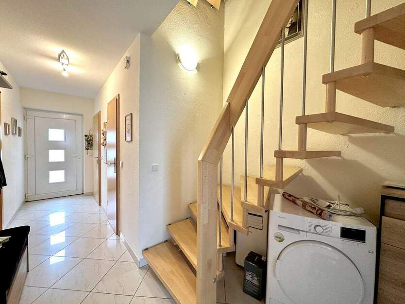 Charmantes und familienfreundliches Reihenendhaus in schöner Lage von Kaltenweide ! 5 zimmer