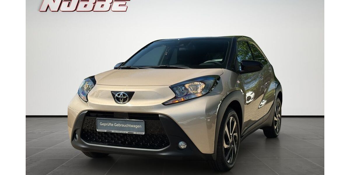 Toyota Aygo (X) 2.400 km 17.500 &euro; Hannover 30177