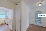 Geschmackvoll gestaltete 2-Zimmer-Wohnung mit sonniger Terrasse, EBK und Badewanne
