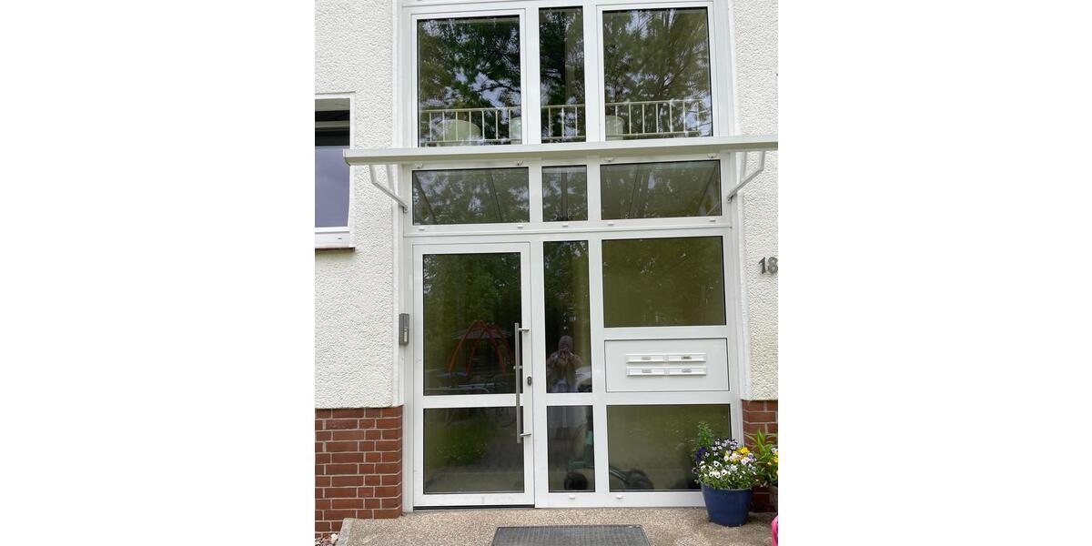 Erdgeschoßwohnung Burgwedel - 5 Zimmer, 130 m&sup2;, 380.000&euro; | Angebot:27110539