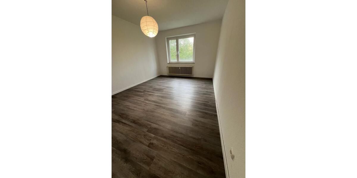 Erdgeschoßwohnung Laatzen - 3 Zimmer, 74 m&sup2;, 185.000&euro; | Angebot:26272857