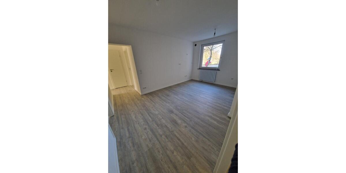 Erdgeschoßwohnung Isernhagen - 3 Zimmer, 75 m&sup2;, 950&euro; | Angebot:25409436