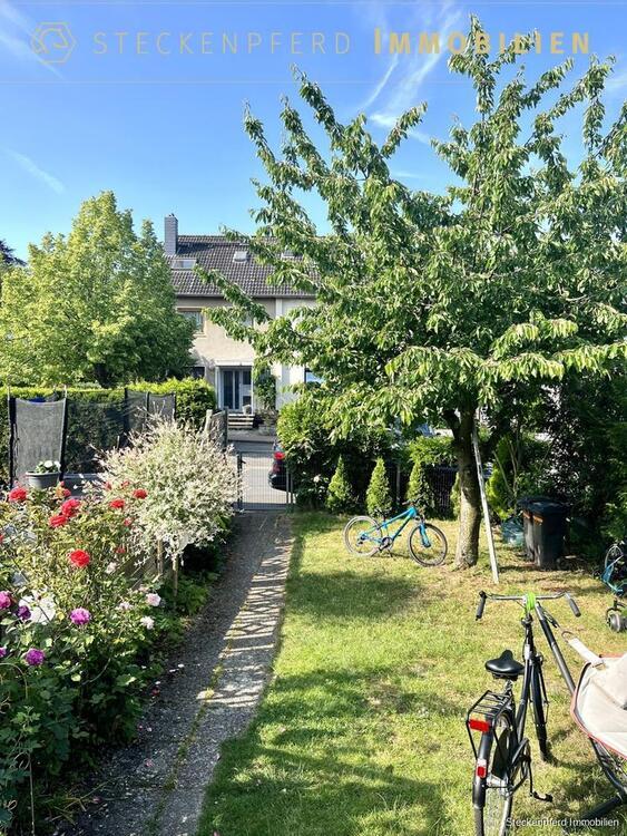 Schöner Wohnen im eigenen Haus mit Garten und Stellplatz!