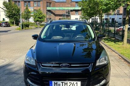 Ford Kuga 179.500 km 10.400 € Hannover 30457