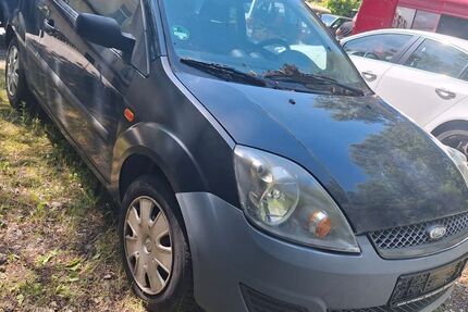 Ford Fiesta 136.280 km 1.500 &euro; Hannover 30451