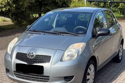 Toyota Yaris 174.647 km 2.390 &euro; Neustadt 31535