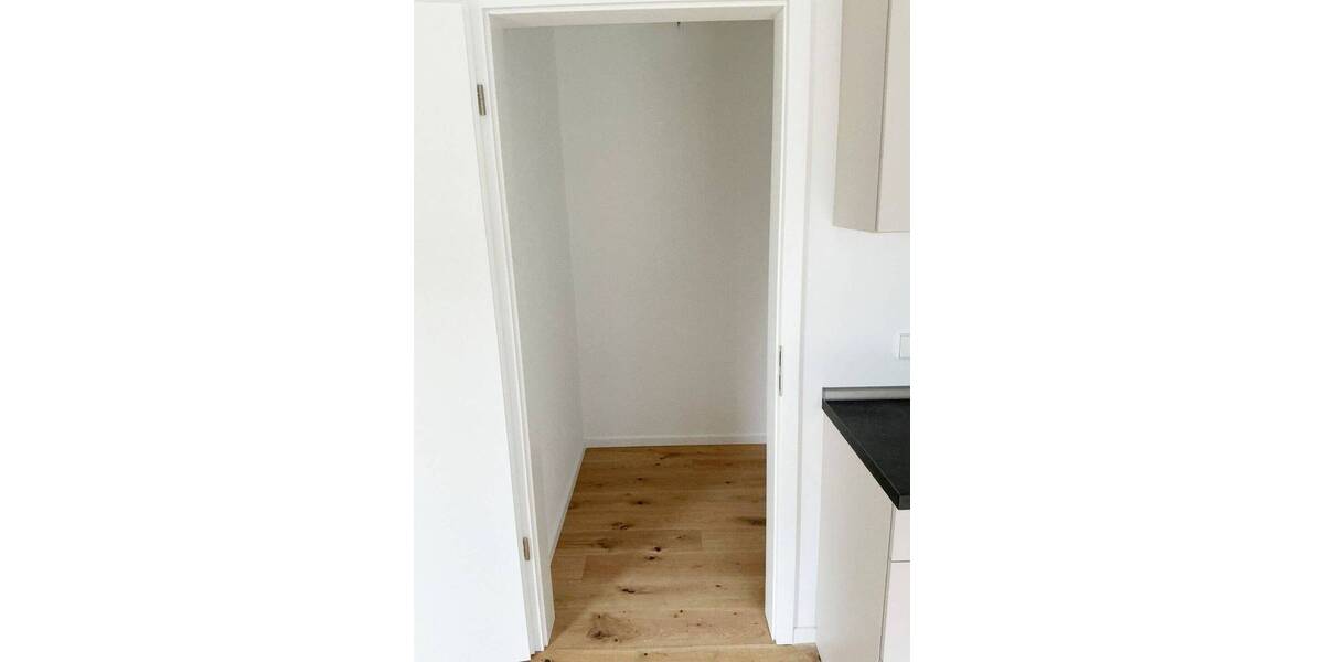 Etagenwohnung Hannover Döhren - 3 Zimmer, 92 m&sup2;, 1.340&euro; | Angebot:26154794