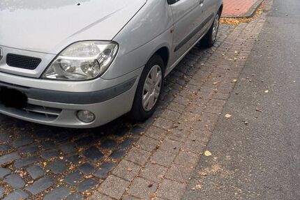 Renault Scenic 143.378 km 1.500 € Hannover 30629