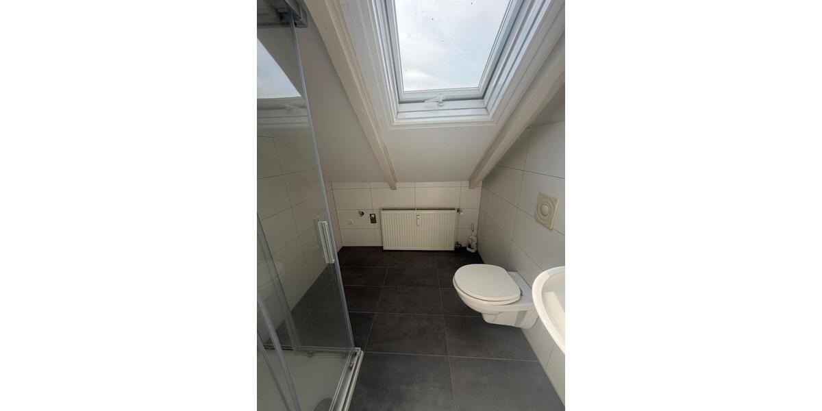 Dachgeschoßwohnung Hannover Bothfeld-Vahrenheide - 2 Zimmer, 50 m&sup2;, 700&euro; | Angebot:26417412
