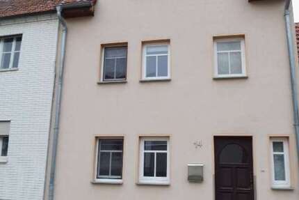 Haus zum Mieten in Artern 700 € 120 m²