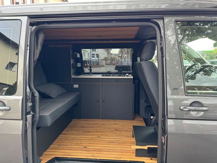 T6 Transporter