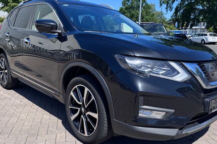 Nissan X-Trail 260.000 km 10.900 &euro; Hannover 30179