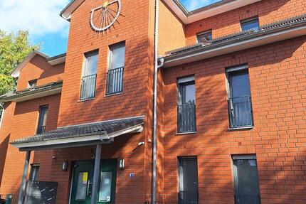 Wohnung Hannover Buchholz-Kleefeld - 4 Zimmer, 132 m&sup2;, 1.450&euro; | Angebot:25100612