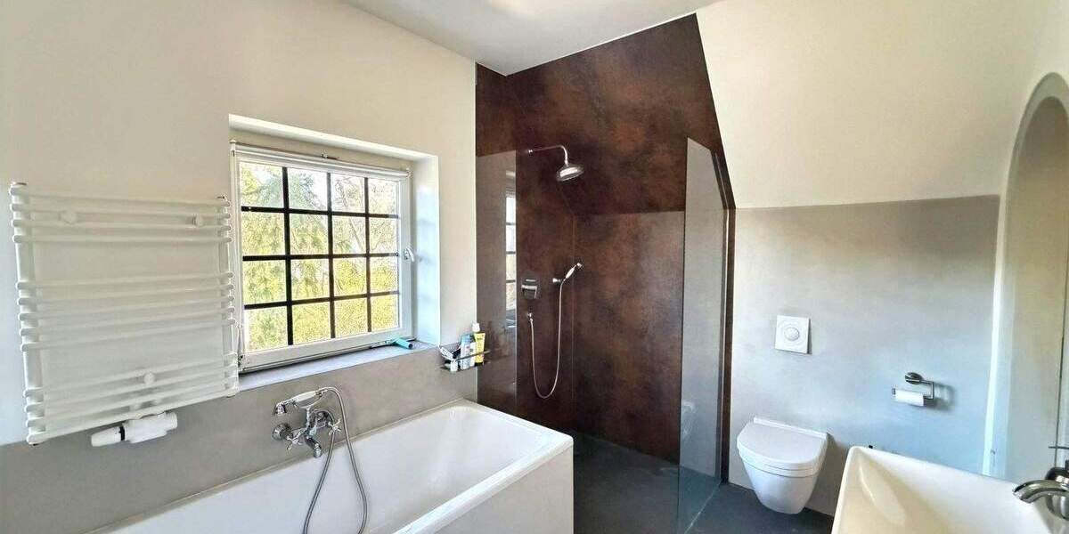 Einfamilienhaus Hannover Isernhagen-Süd - 5 Zimmer, 160 m&sup2;, 375.000&euro; | Angebot:25821897