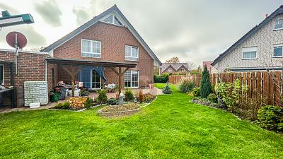 FAMILIENPARADIES MIT GROßEM GARTEN 6 zimmer