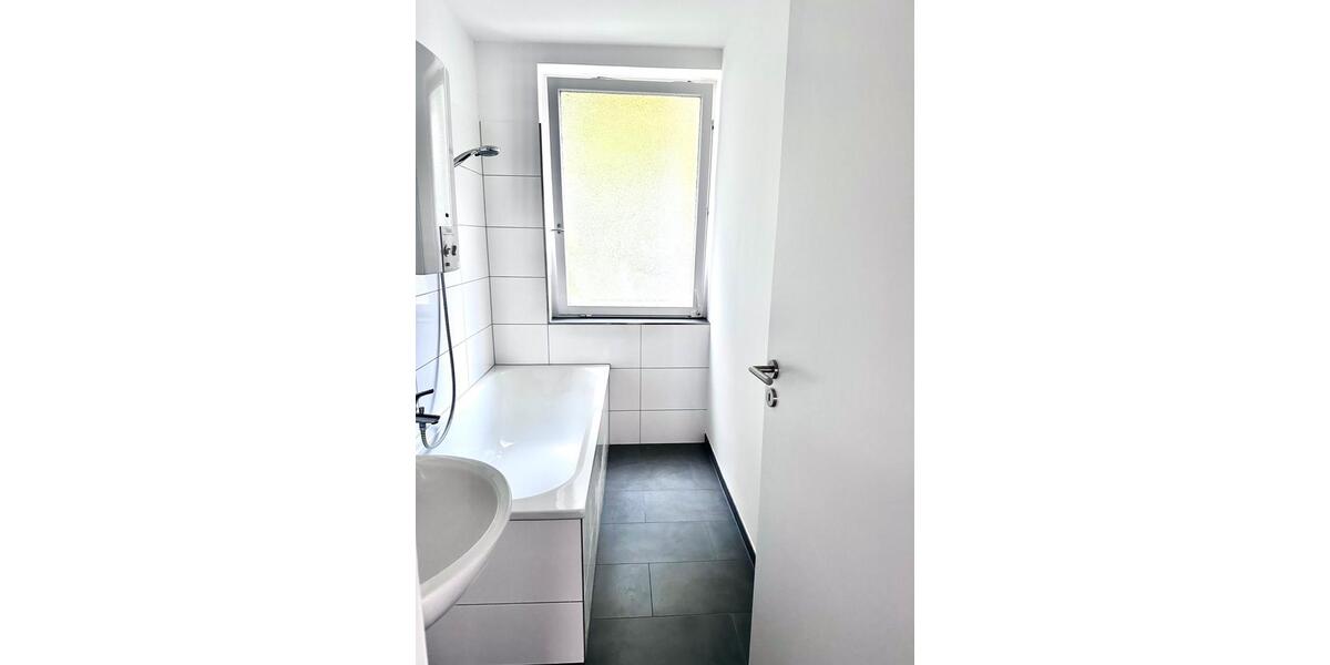 Etagenwohnung Hannover Vahrenwald-List - 3 Zimmer, 72 m&sup2;, 1.500&euro; | Angebot:27552904