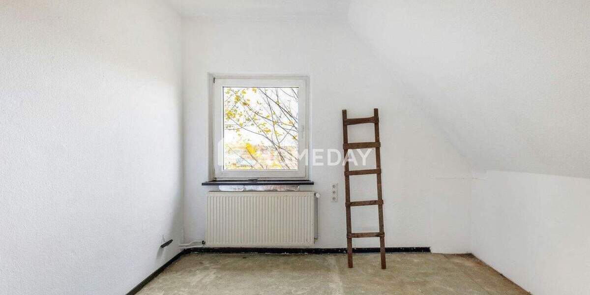 Ihr neues Zuhause mit Potenzial: freistehendes EFH mit Garage und großzügigem Garten in Bothfeld 5 zimmer