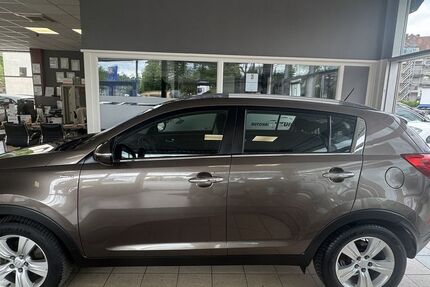 Kia Sportage 104.889 km 11.990 € Hannover 30419