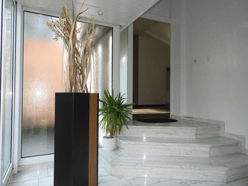 Büro in Hildesheim 1.250 € 127 m²