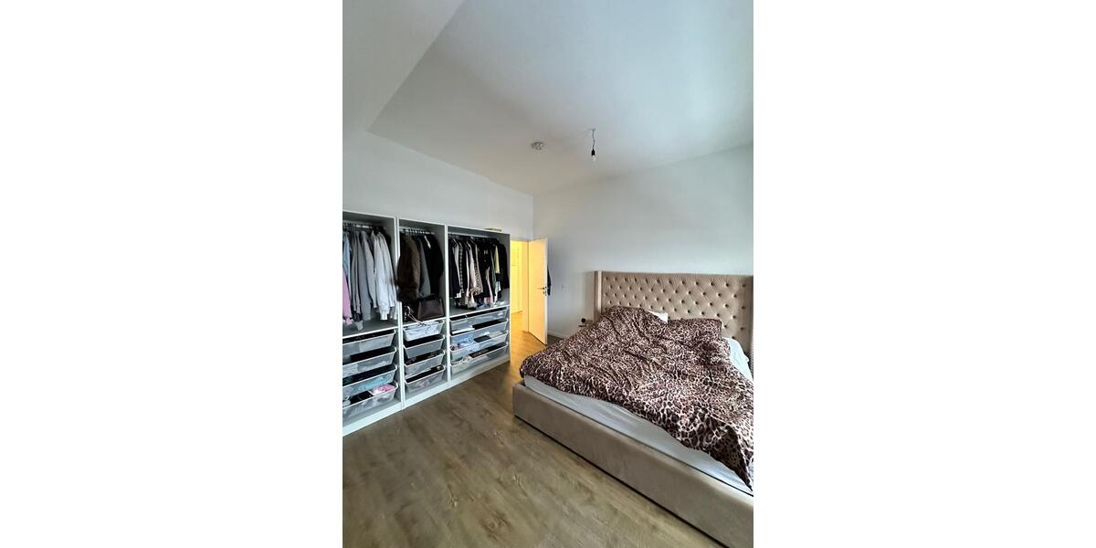 Dachgeschoßwohnung Neustadt am Rübenberge - 3 Zimmer, 82 m&sup2;, 1.107&euro; | Angebot:24996794