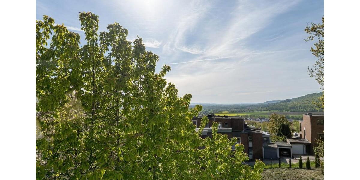 Einfamilienhaus Springe - 5 Zimmer, 244 m&sup2;, 2.200&euro; | Angebot:26453481