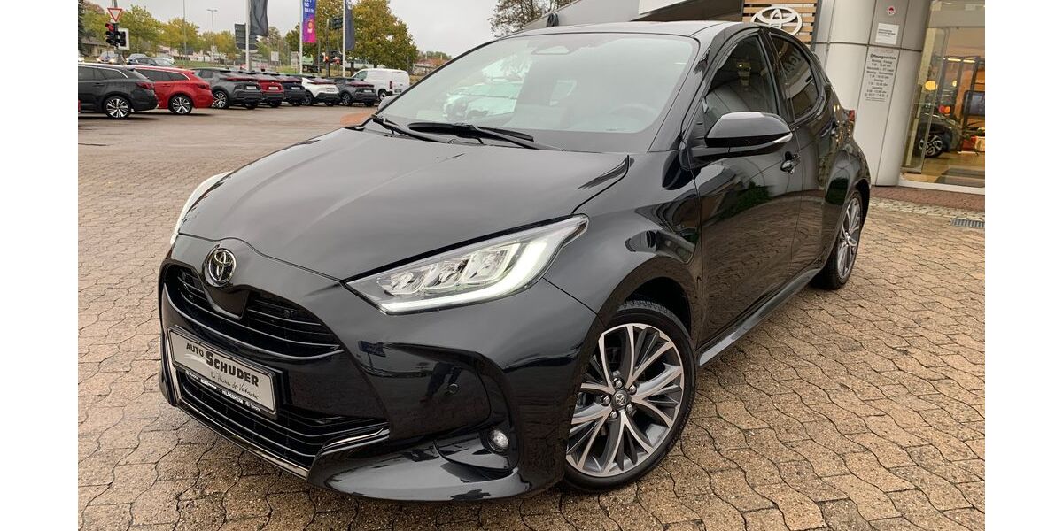 Toyota Yaris 5.399 km 24.990 € Hildesheim 31137