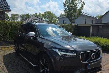 Volvo XC90 124.000 km 30.000 &euro; Garbsen 30827
