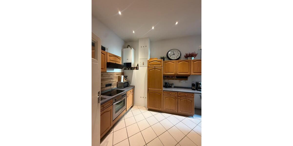 Etagenwohnung Hannover Nord - 4 Zimmer, 89 m&sup2;, 390&euro; | Angebot:27544765