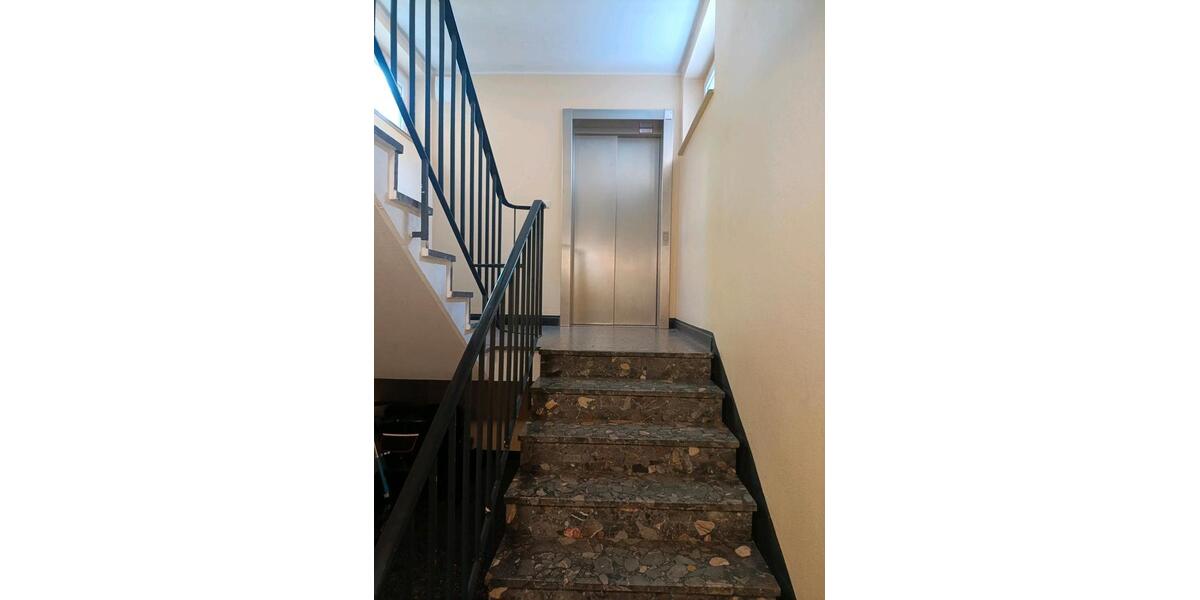 Etagenwohnung Hannover Buchholz-Kleefeld - 4 Zimmer, 83 m&sup2;, 210.000&euro; | Angebot:27192956