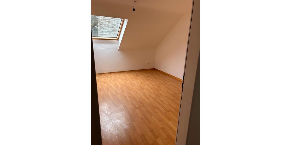 Etagenwohnung Hannover Buchholz-Kleefeld - 3 Zimmer, 65 m&sup2;, 950&euro; | Angebot:27610143