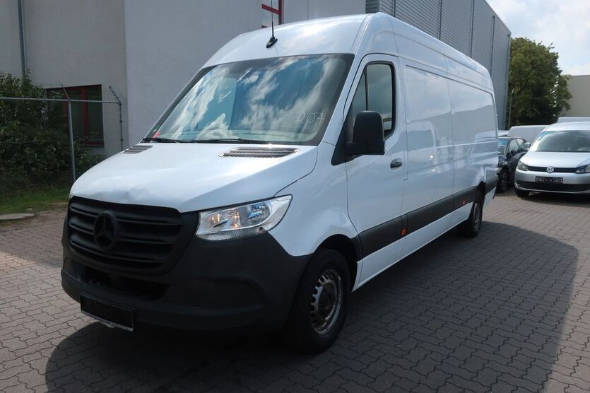 Mercedes-Benz Sprinter 391.763 km 15.700 € Hannover 30179