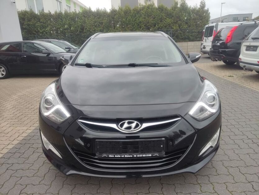 Hyundai i40 152.000 km 6.000 € Hannover 30179