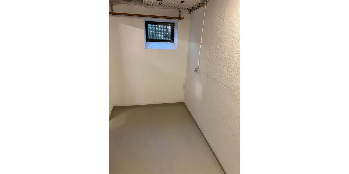 Etagenwohnung Hannover Bothfeld-Vahrenheide - 3 Zimmer, 82 m&sup2;, 1.200&euro; | Angebot:27603472