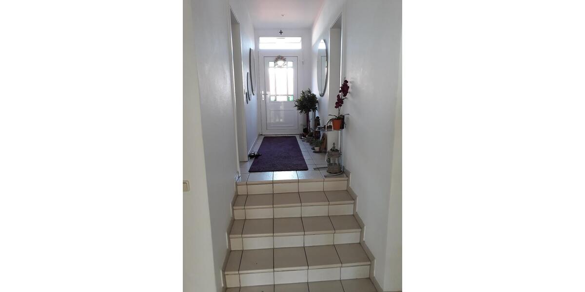 Modernisierter Atrium-Bungalow m. Kamin u. Keller in 30419 Hannov 5 zimmer