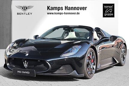 Maserati MC20