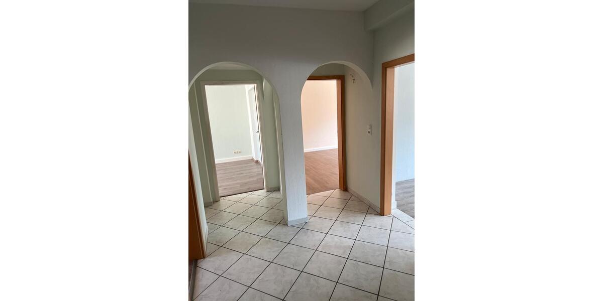 Etagenwohnung Hildesheim Himmelsthür - 3 Zimmer, 97 m&sup2;, 900&euro; | Angebot:26312279