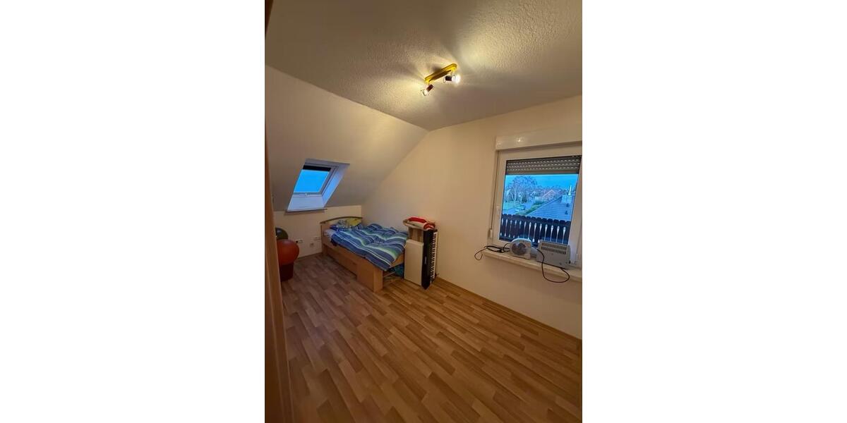 Dachgeschoßwohnung Neustadt am Rübenberge - 4 Zimmer, 96 m&sup2;, 154.700&euro; | Angebot:26101965