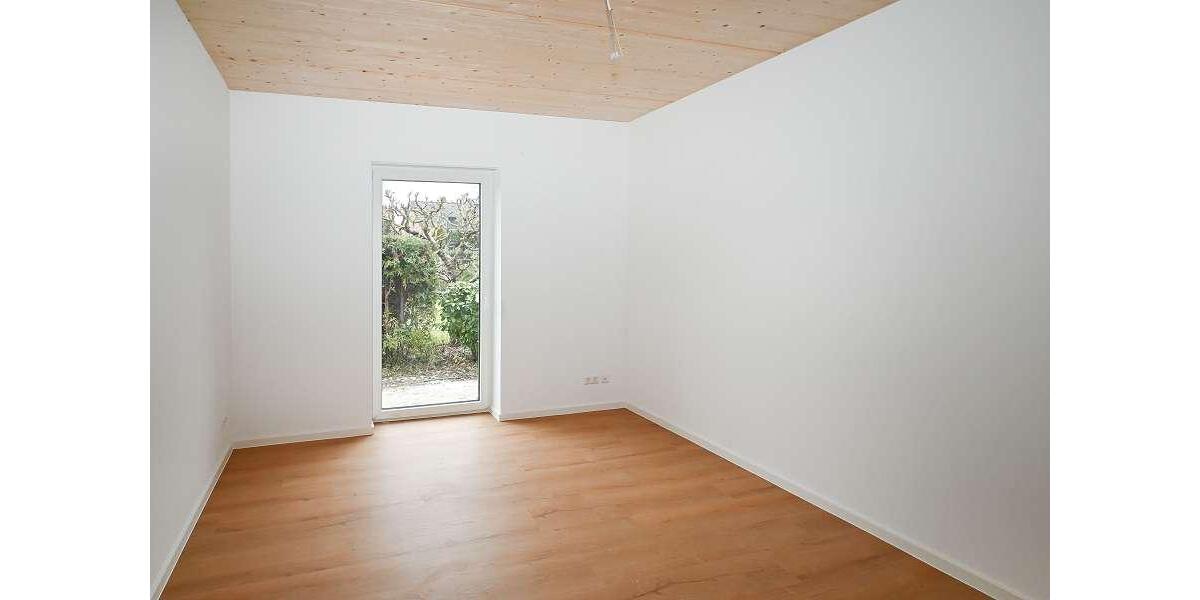 Einfamilienhaus Burgwedel - 6 Zimmer, 201 m&sup2;, 2.600&euro; | Angebot:25572085