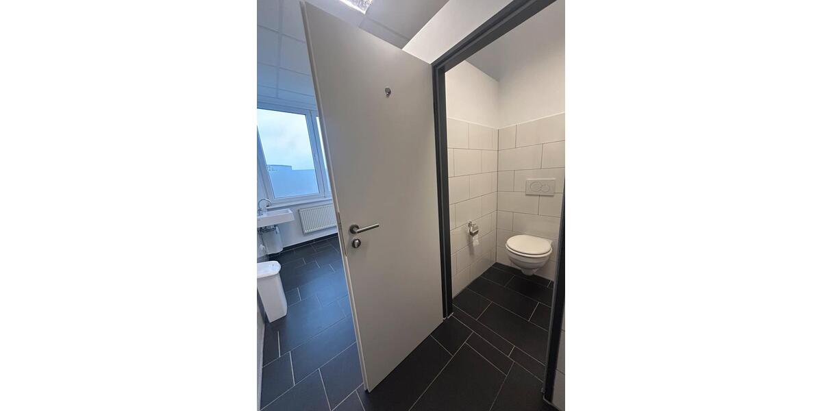 Gewerbeobjekt Lehrte - 10&euro; | Angebot:24663194