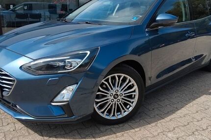 Ford Focus 116.000 km 14.490 &euro; Springe 31832