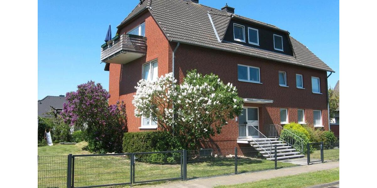 Dachgeschoßwohnung Neustadt am Rübenberge - 4 Zimmer, 93 m&sup2;, 697&euro; | Angebot:25172488