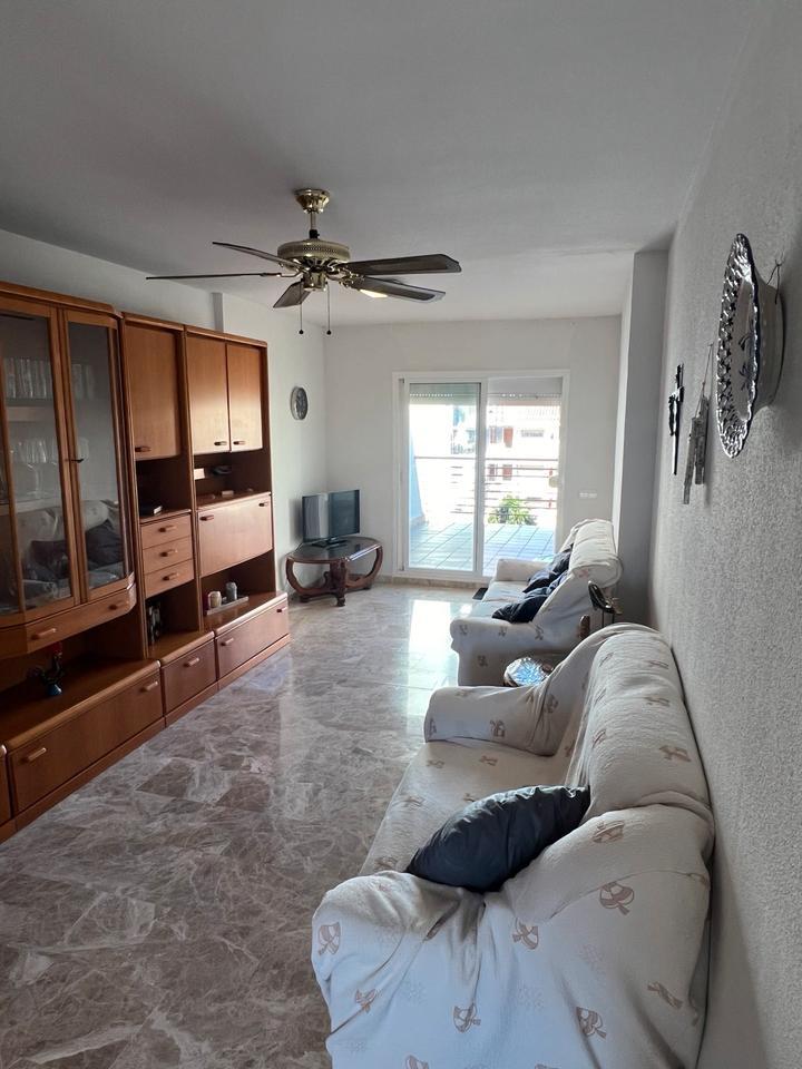 3-Zimmer-Wohnung mit Meerblick und großem Balkon