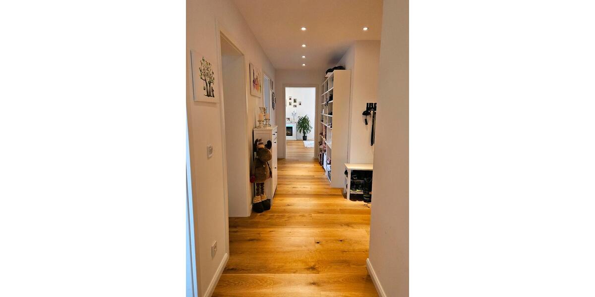 Etagenwohnung Wennigsen (Deister) - 4 Zimmer, 103 m&sup2;, 318.000&euro; | Angebot:25480261