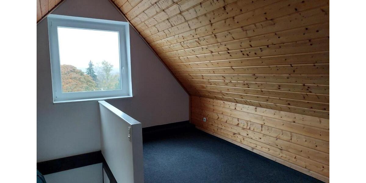 Einfamilienhaus Bad Münder am Deister - 5 Zimmer, 140 m&sup2;, 1.050&euro; | Angebot:27609361