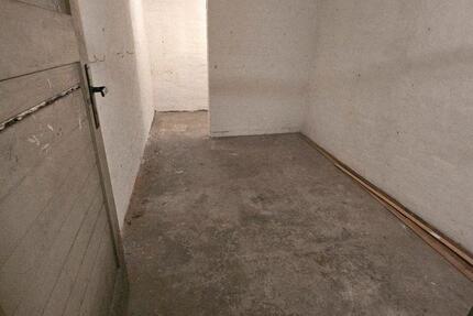 Garagen / Stellplätze Hannover Vahrenwald-List - 180&euro; | Angebot:24567407