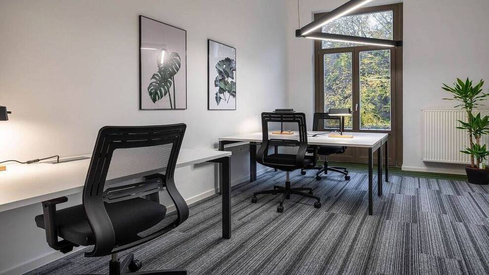 Professionelle Serviced Offices und Coworking in charmantem Altbau - All-in-Miete