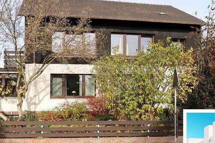 Haus zum Kaufen in Springe 449.000 € 260 m² 11 zimmer