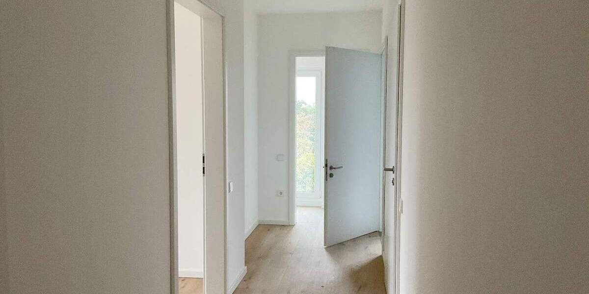 Etagenwohnung Hannover Döhren - 4 Zimmer, 120 m&sup2;, 1.750&euro; | Angebot:25727987